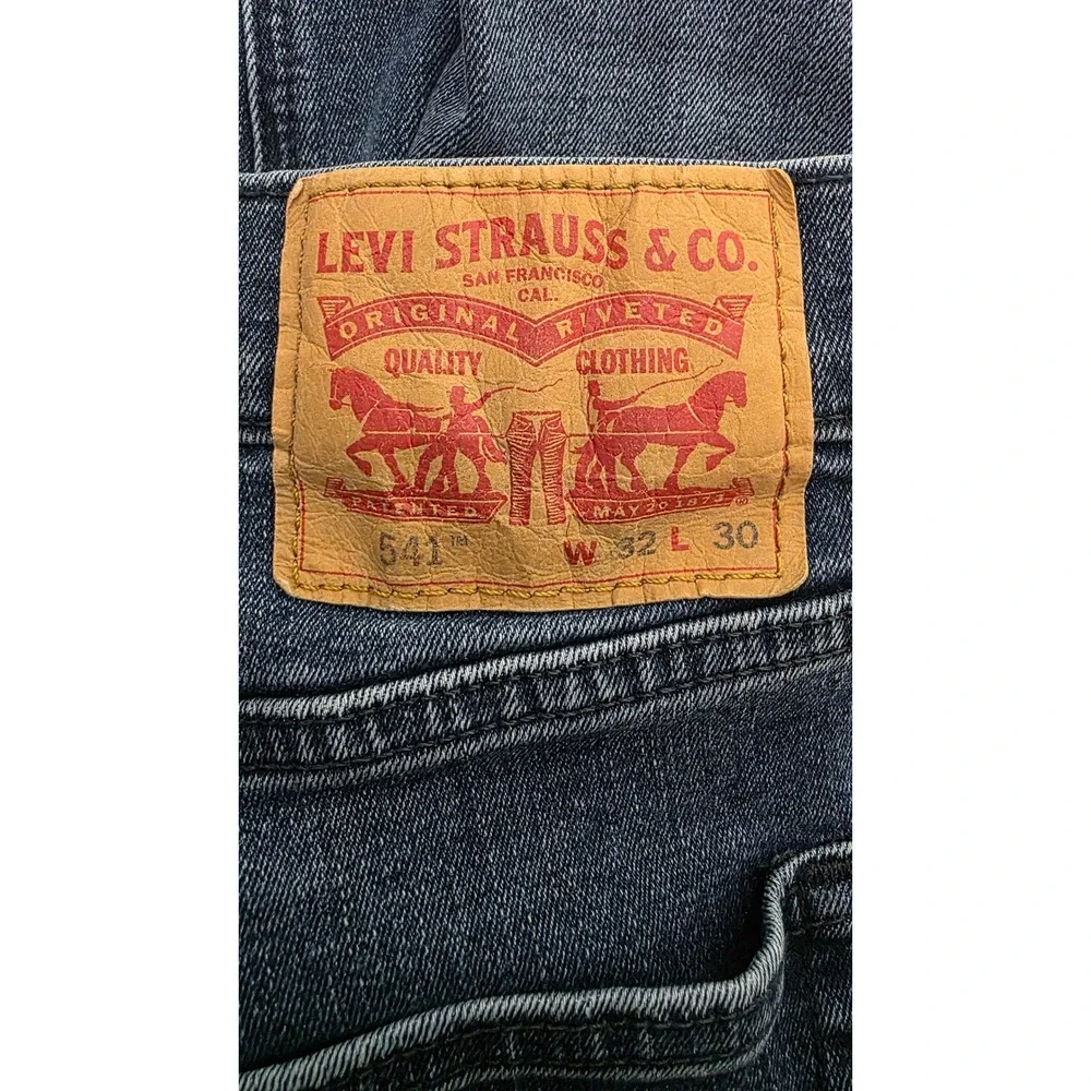 Levis 541 Athletic Taper Dark Wash Blue Denim Jeans Mens 32x30